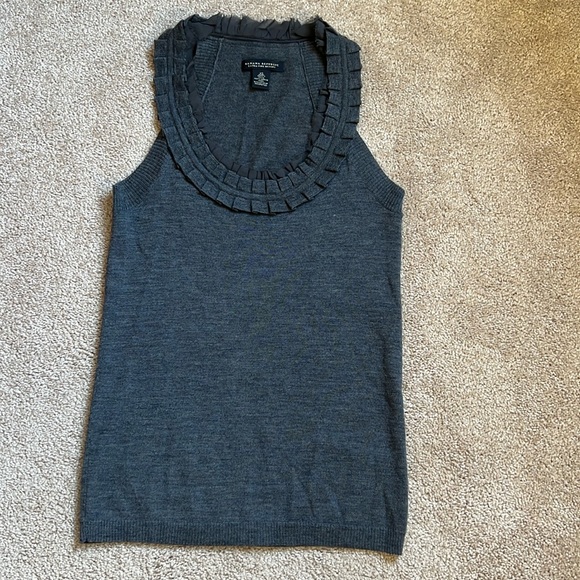 Banana Republic Tops - Banana Republic Extra Fine Merino Wool Grey Ruffled Tank Size XS